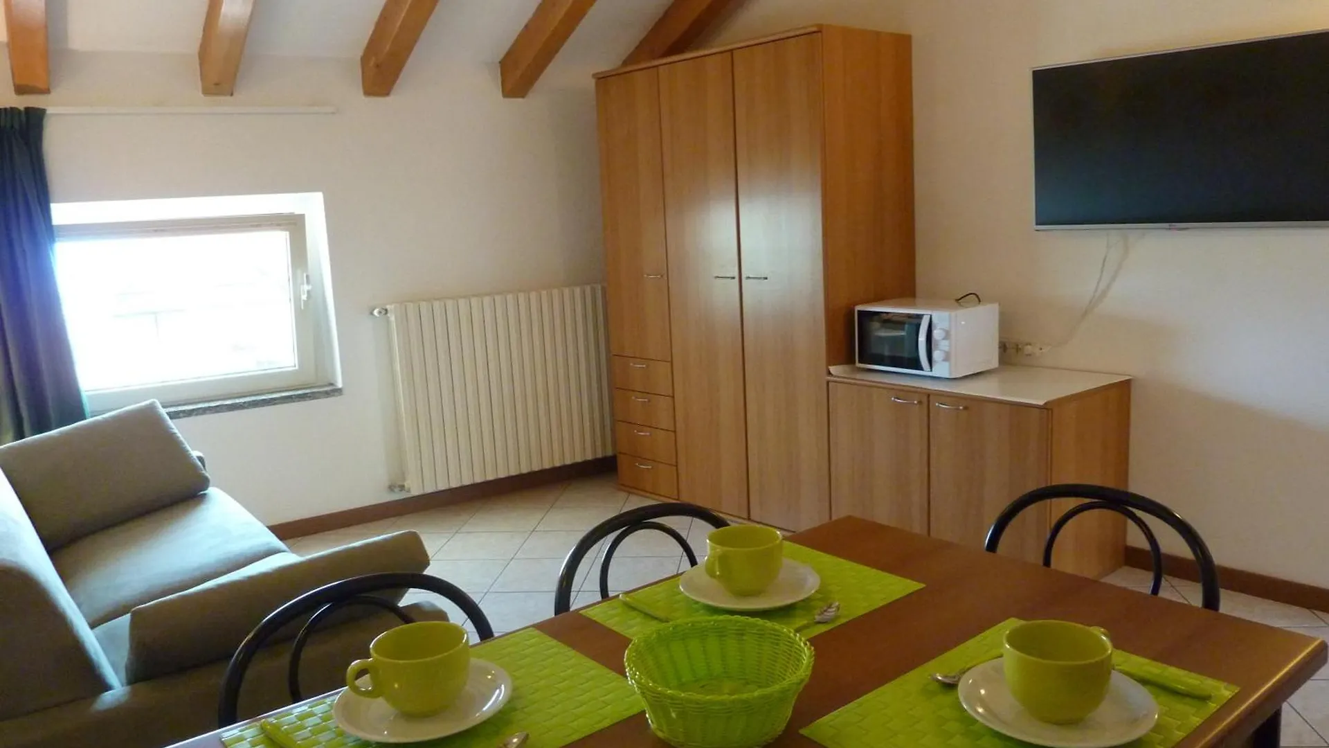 Residence Riva Del Lario Gravedona Italy