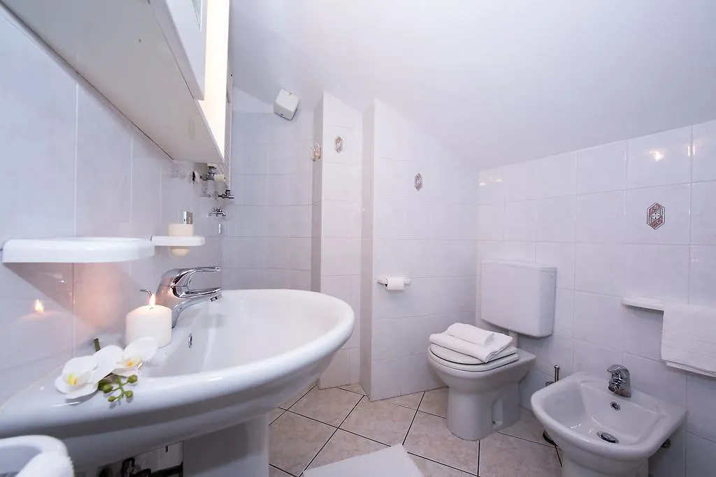 Apartment Residence Riva Del Lario Gravedona