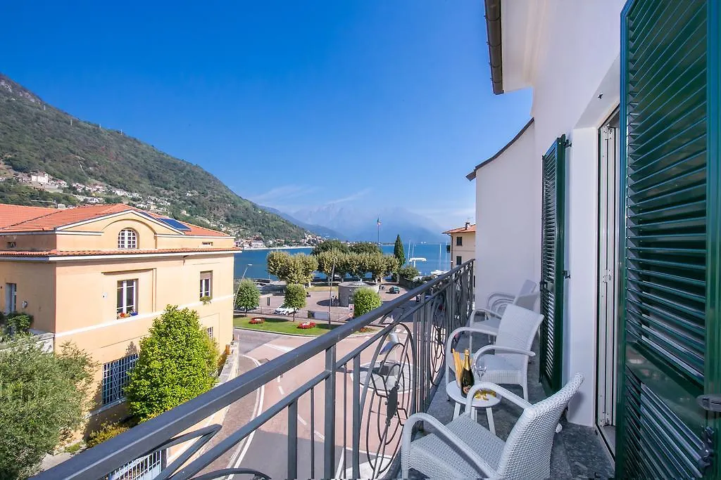 Residence Riva Del Lario Gravedona 0*,