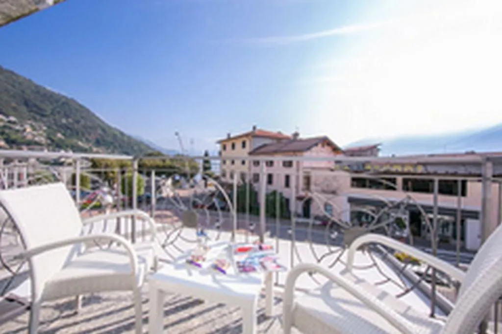 Residence Riva Del Lario Gravedona Apartment