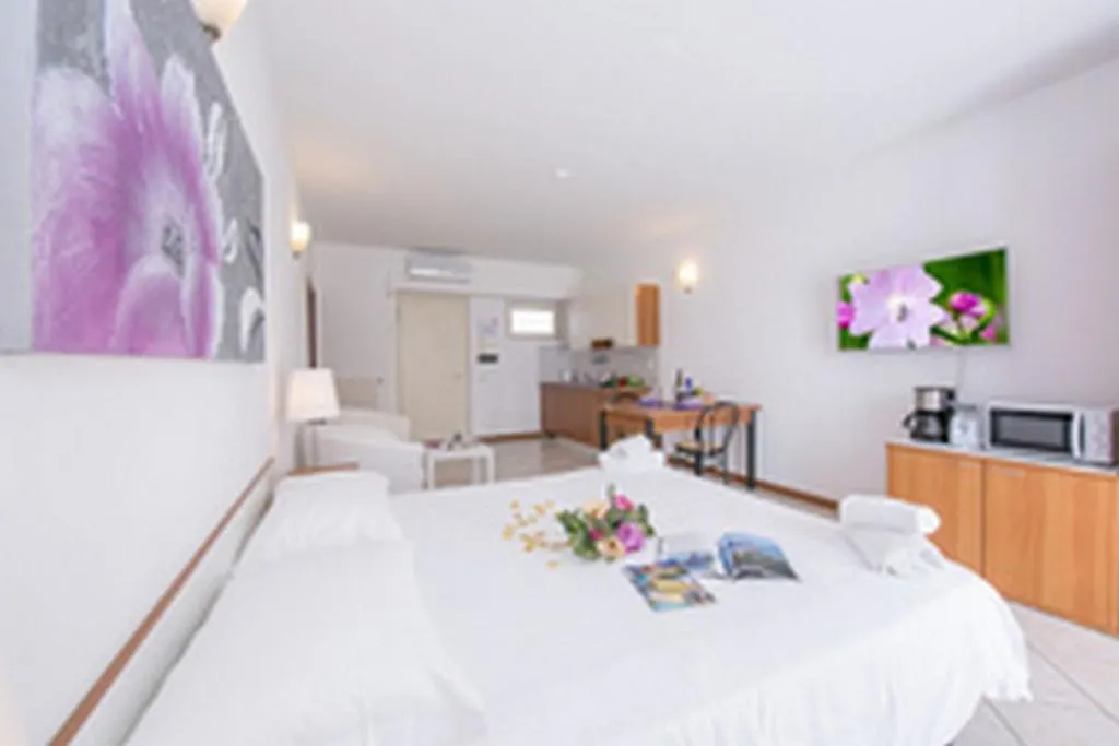 Apartment Residence Riva Del Lario Gravedona Italy